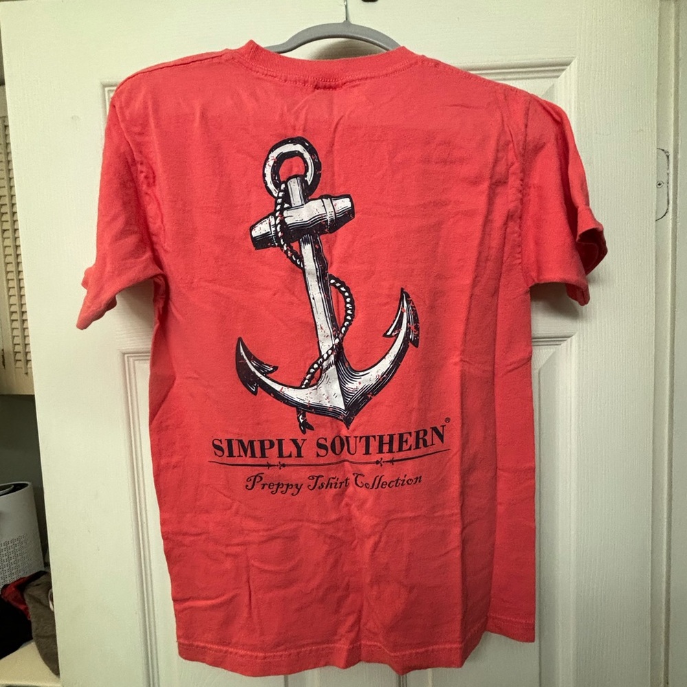 Simply Southern Anchor TShirt Womenβs or Unisex Size Small Coral EUC